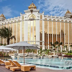 galaxy-macau.getmacauhotels.com/